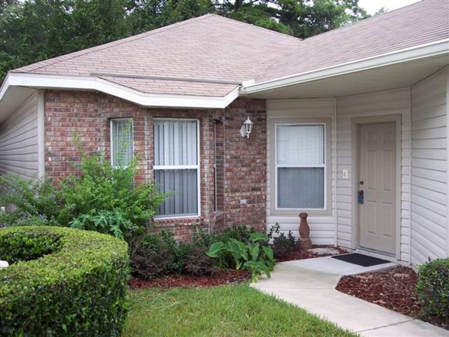 Gainesville House: 7623 NW 47th Way