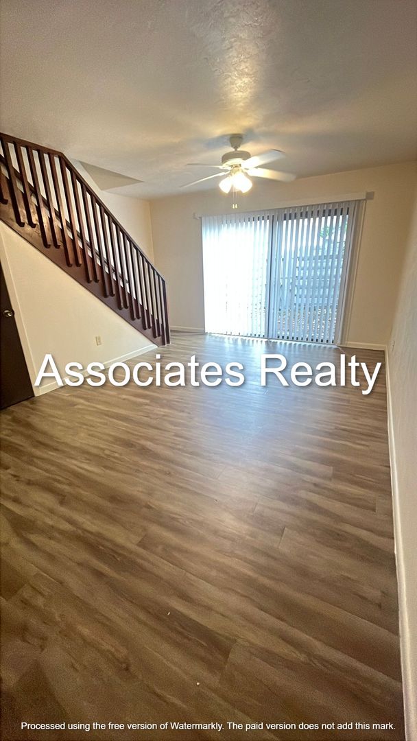 Gainesville House: 3600 SW 19th AVE # 22