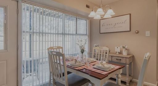 Welcome home to Riverside Park! Your Perfect One-Bedroom is waiting! Call today.