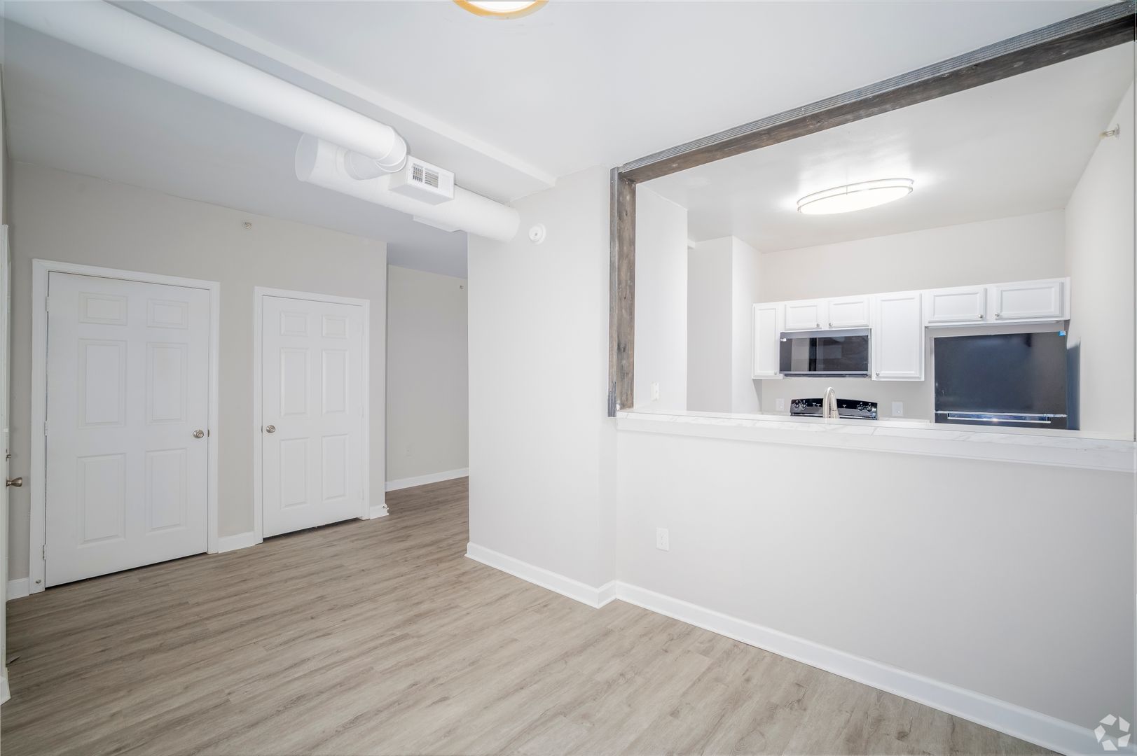 Richmond Apartment: 1420 Hull Street