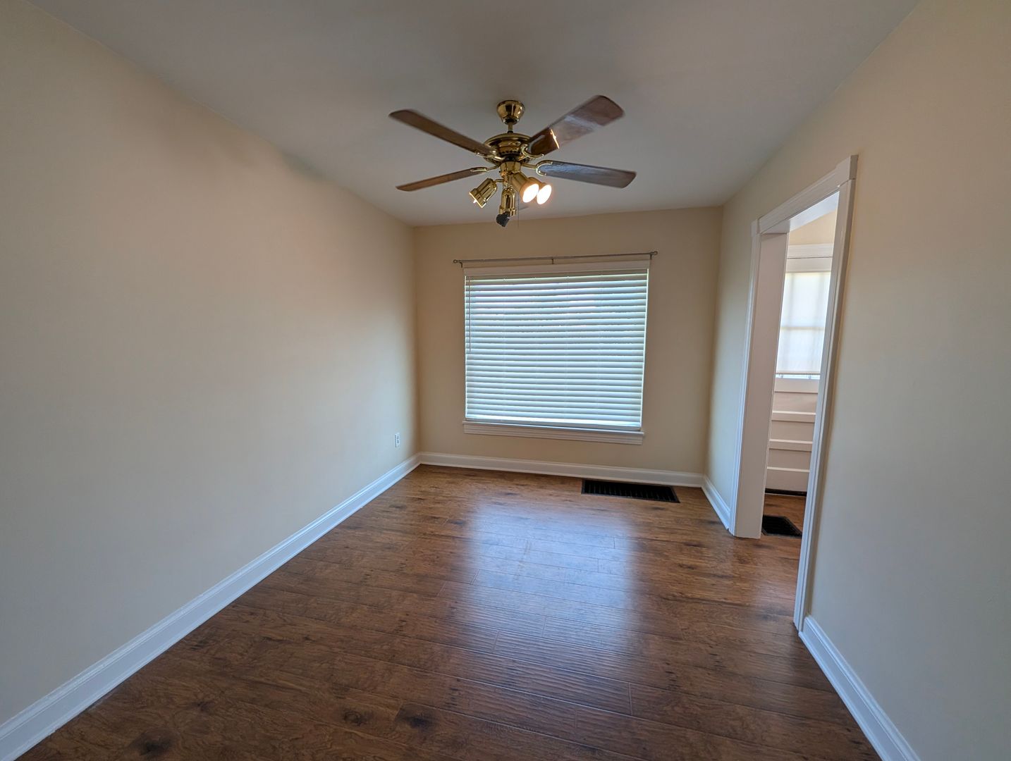 3011 Kent Rd. 3 of 10
