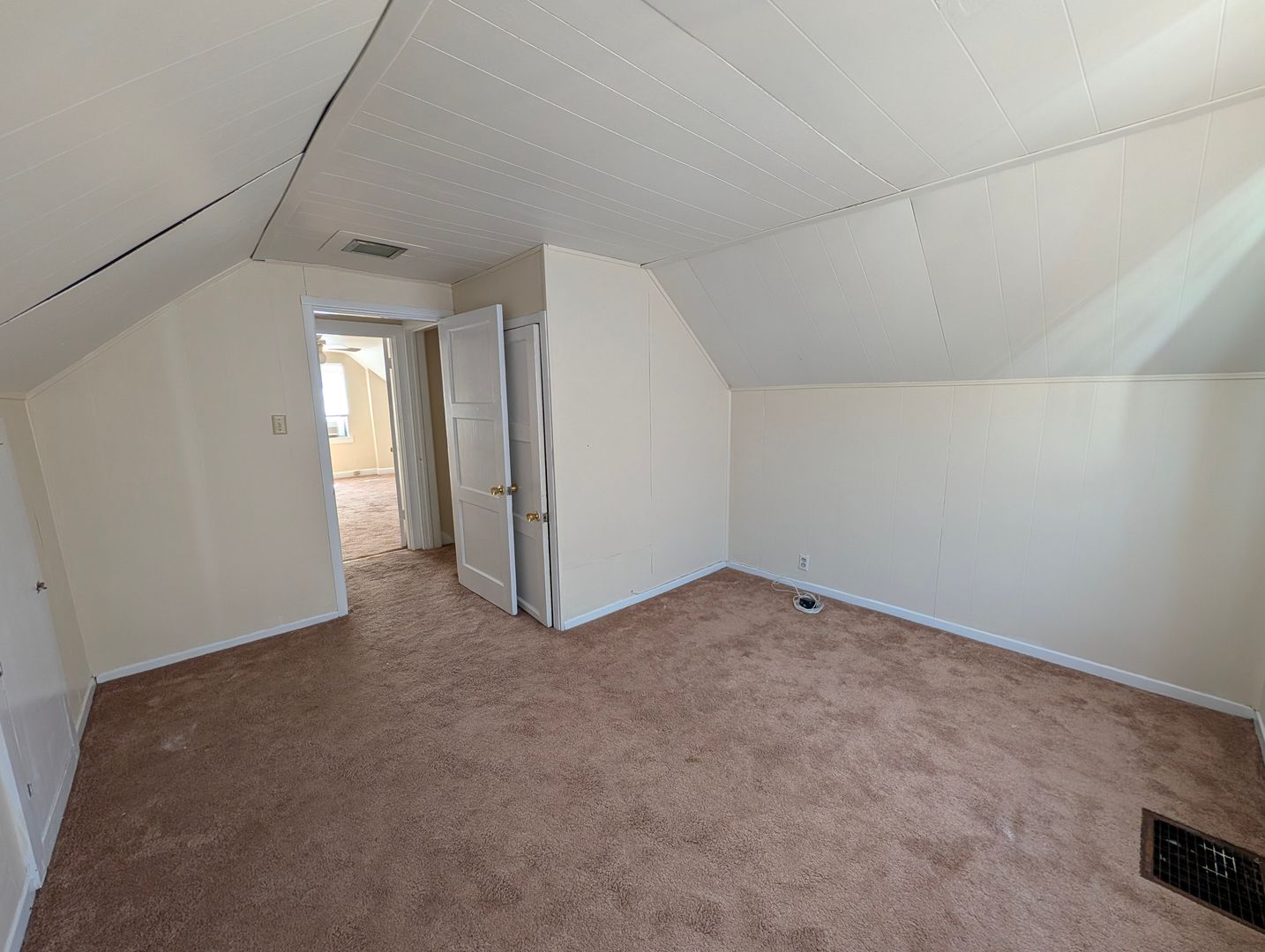 3011 Kent Rd. 8 of 10