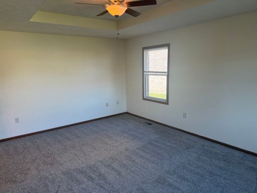 862 Thompson Ct.