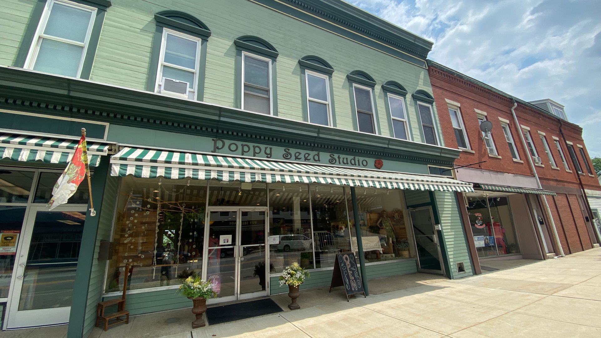 Somersworth Apartment: 76 High St