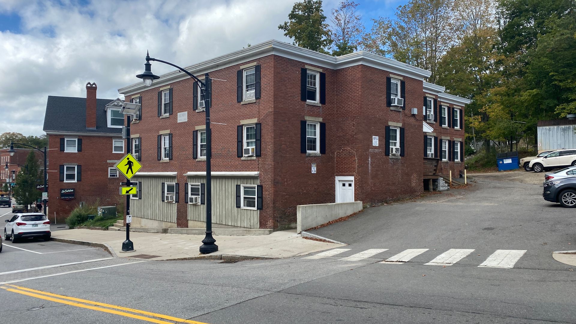 Newmarket Apartment: 70 Main Street - C1