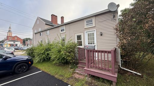 1 Bedroom Downtown Dover w/ Office Space – photo 1