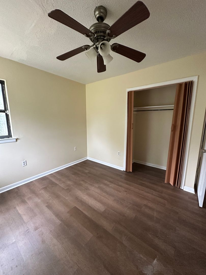 North Little Rock House: 405 Live Oak Dr.