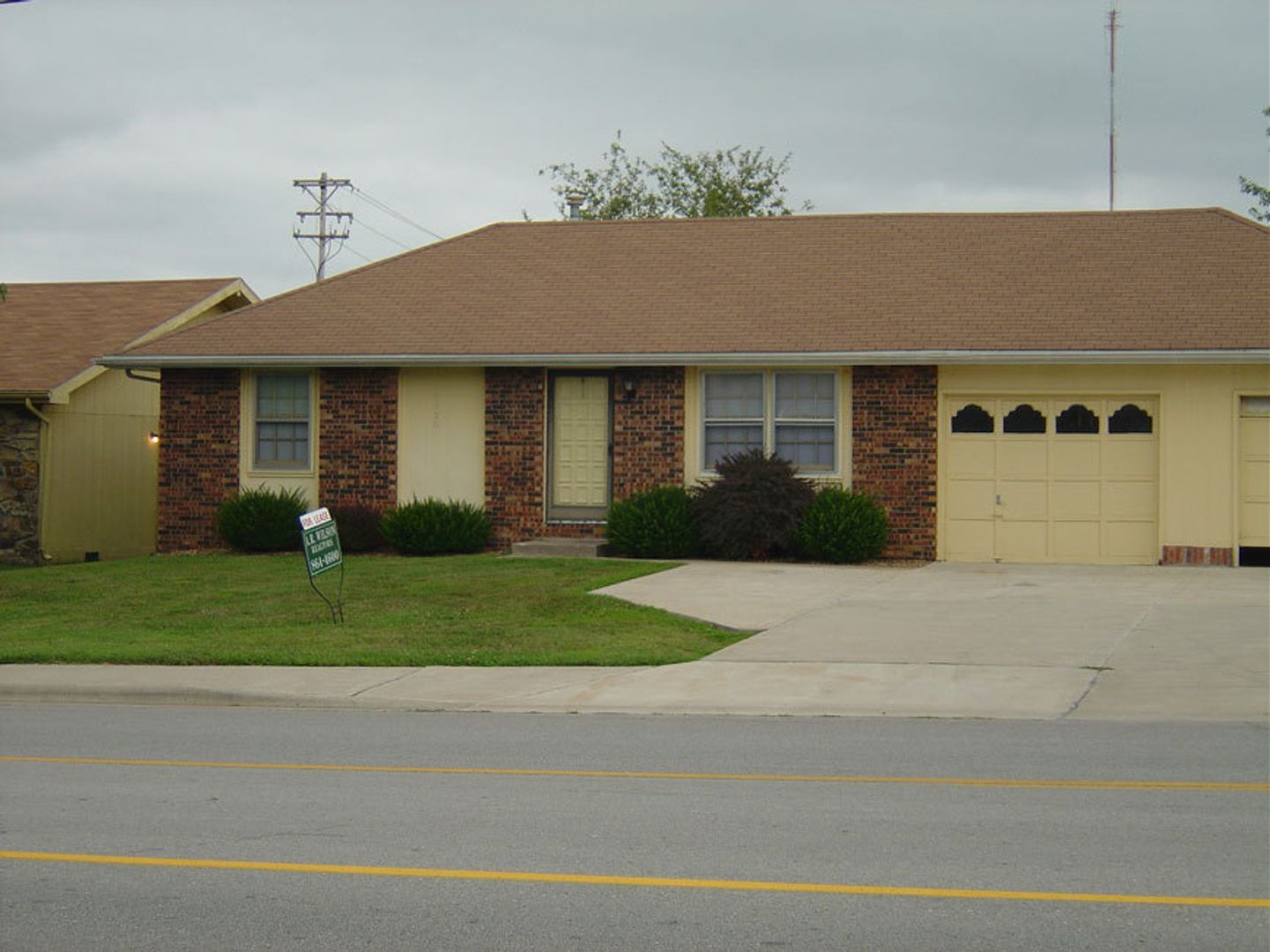 Springfield Multiplex: 3526 S. Farm Rd. 135