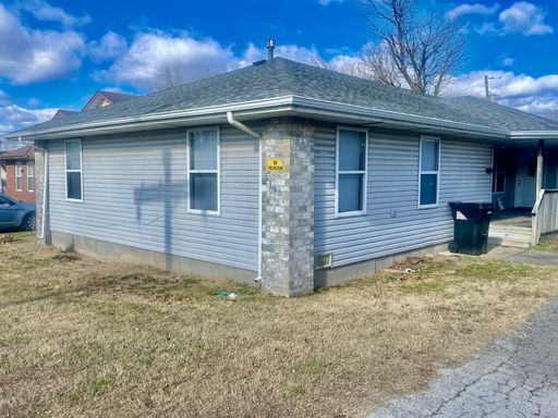2719-A W. MT.VERNON ST. - NO PETS - CALL OFFICE FOR SHOWING INFORMATION – photo 1
