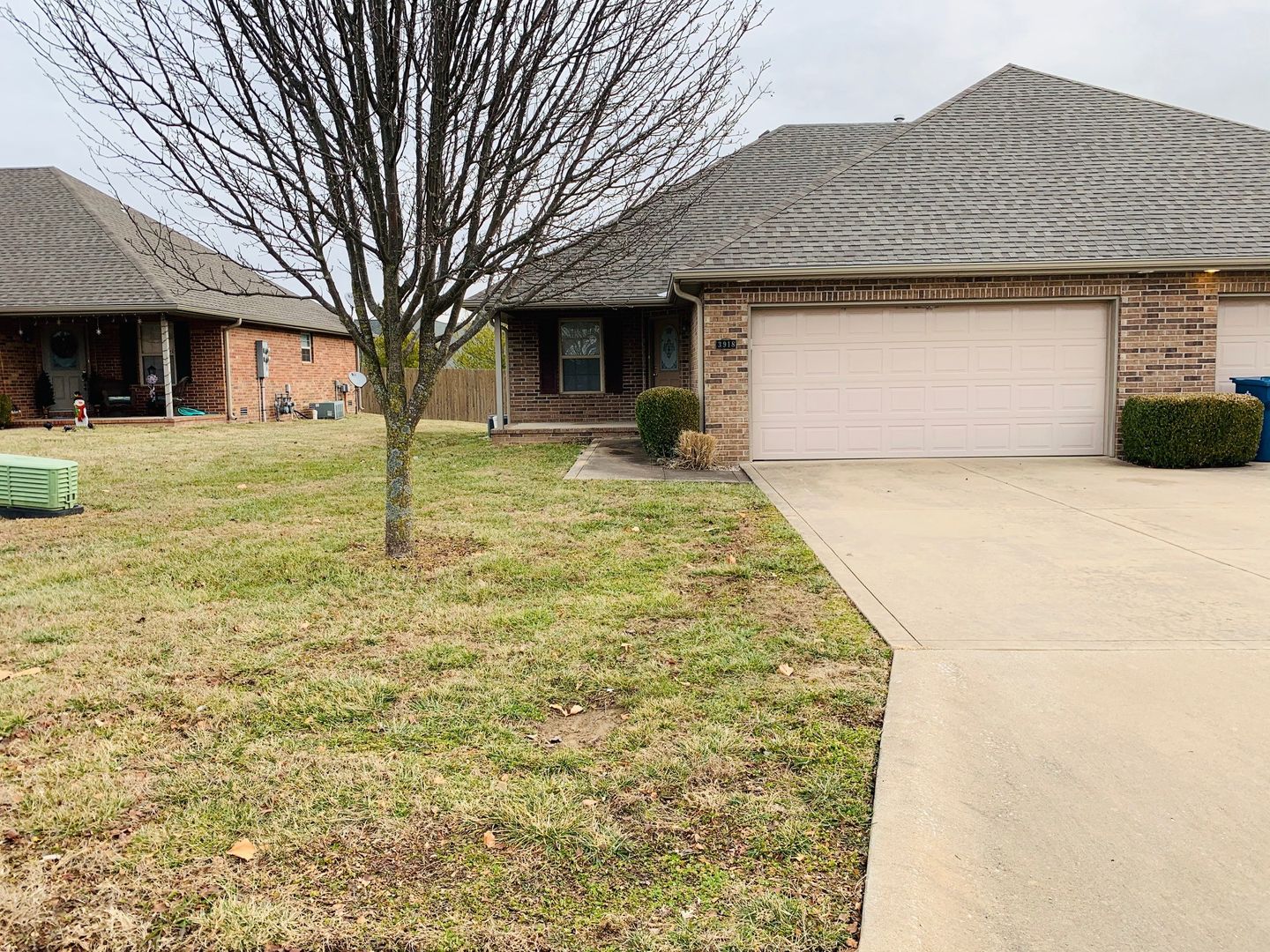 Ozark Multiplex: 3918 N. 15th St.