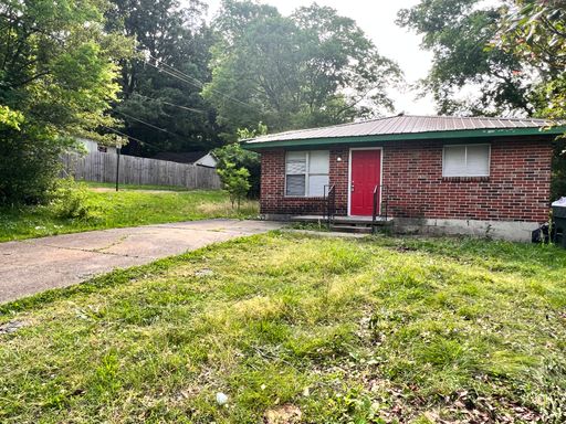 2 Bedroom Duplex Minutes to UTC, Erlanger and Memorial – photo 1