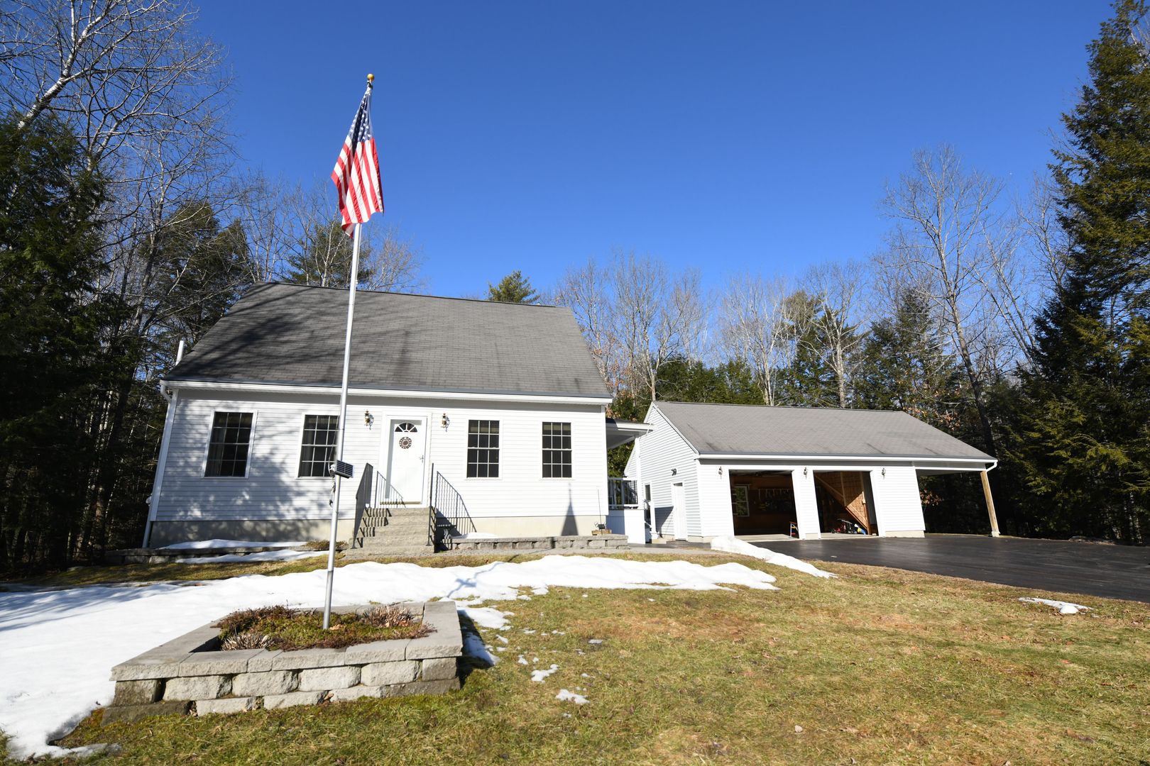 Windham House: 15 Sabatus Ln