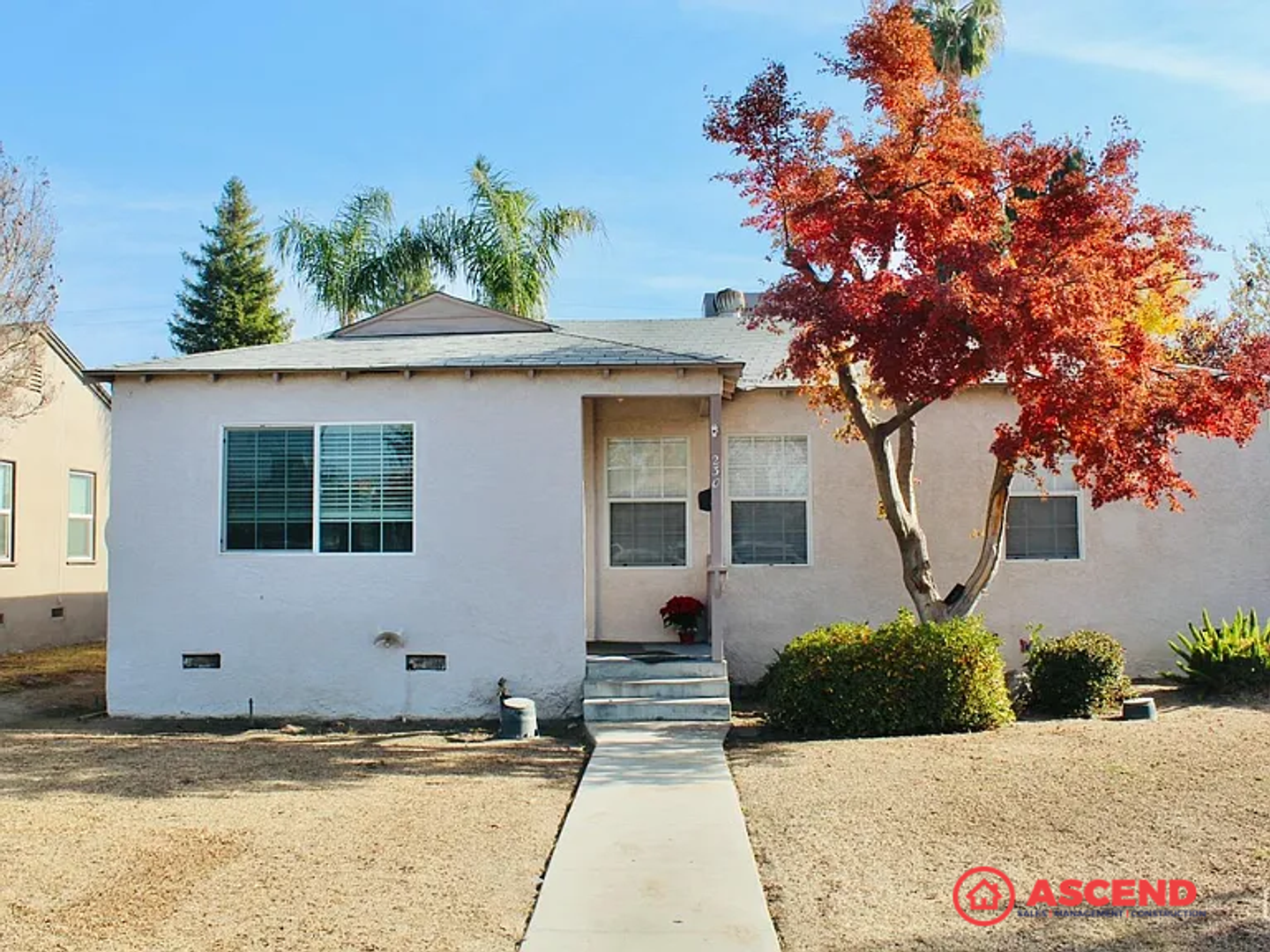 Bakersfield House: 230 Beech St