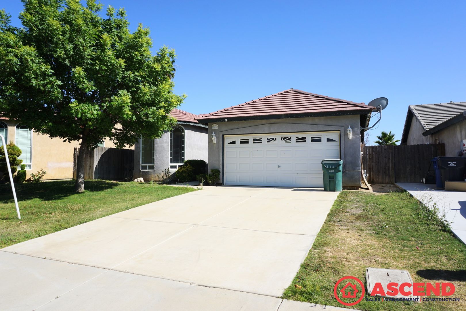 Bakersfield House: 105 Sunny Meadow Drive