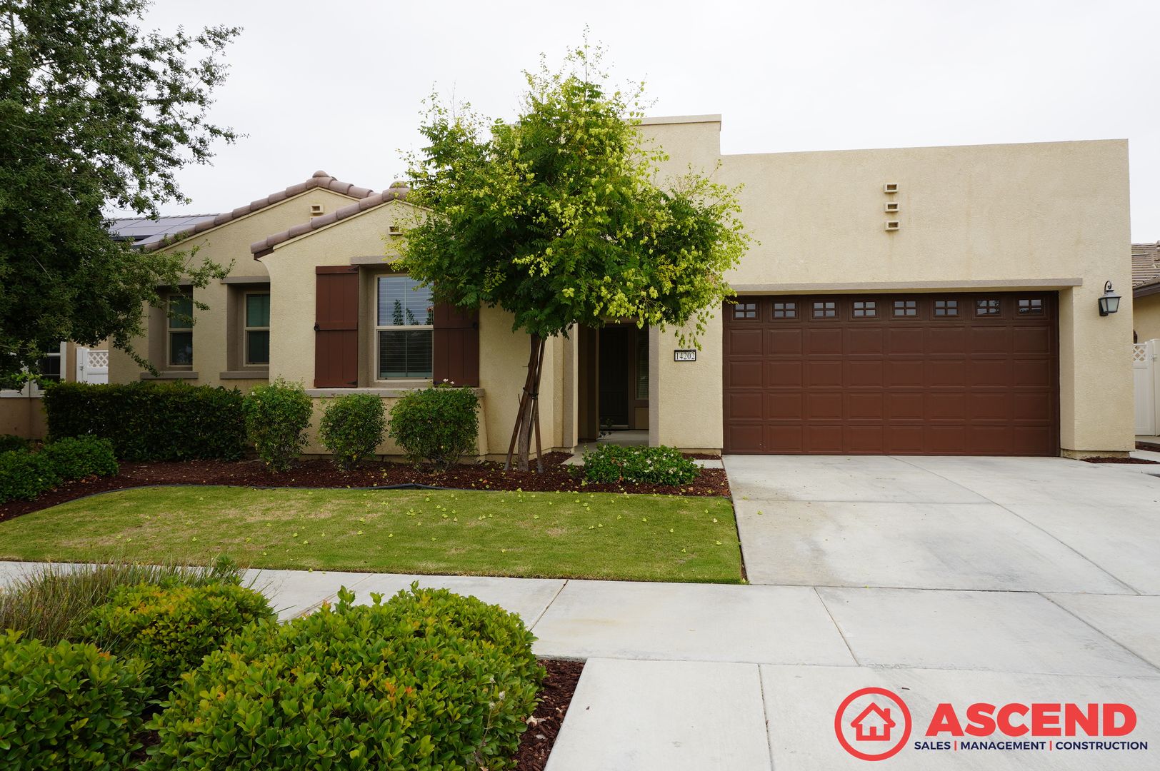 Bakersfield House: 14202 Barbon Beck Ave