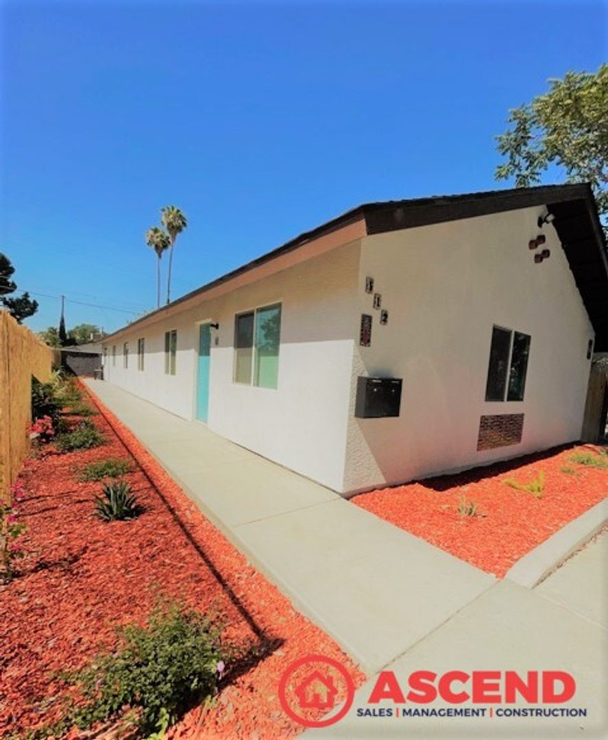 Bakersfield Apartment: 112 Lincoln Avenue
