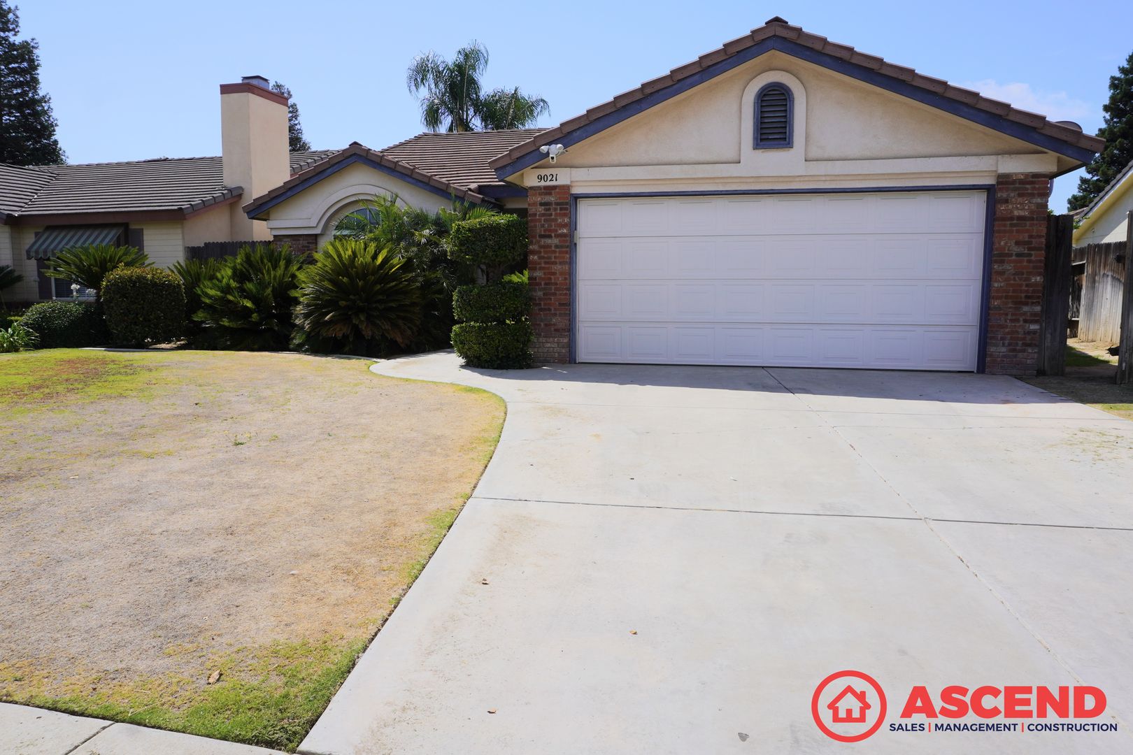 Bakersfield House: 9021 Green Bank Street