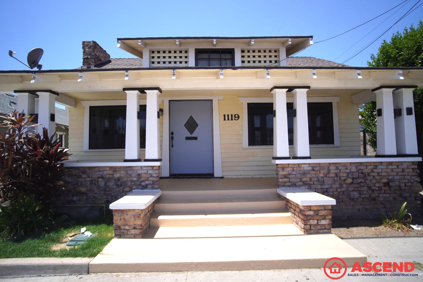 Bakersfield House: 1119 H Street