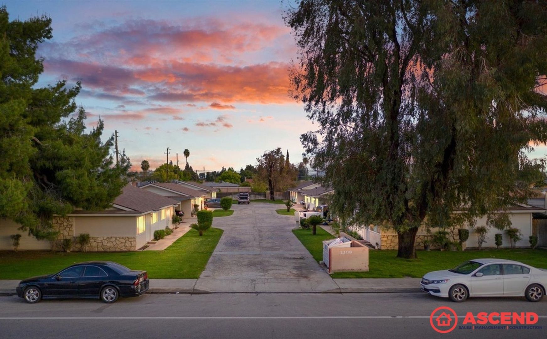 Bakersfield Apartment: 2209 Planz Road