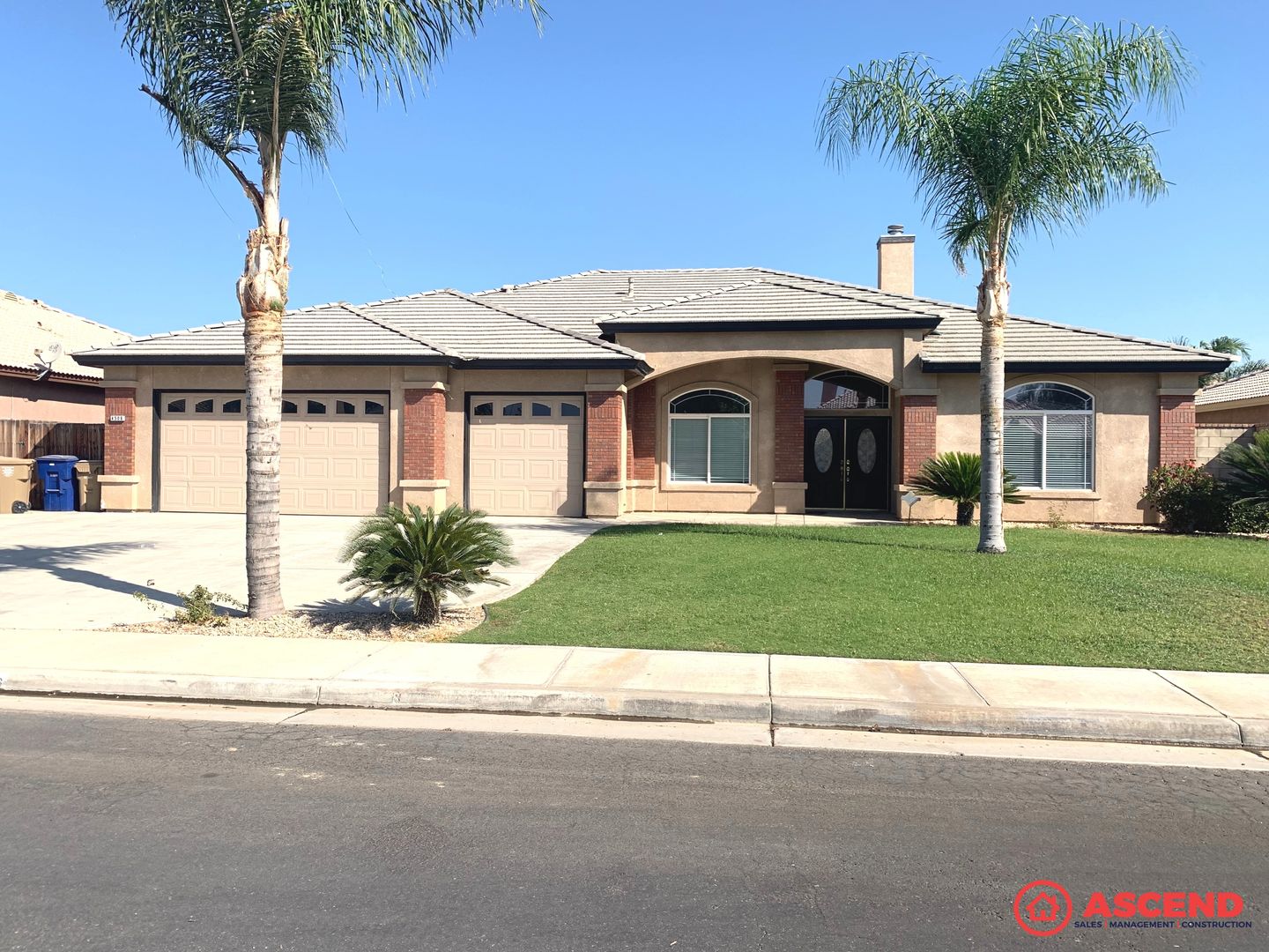 Bakersfield House: 4506 Cherryrock Ave