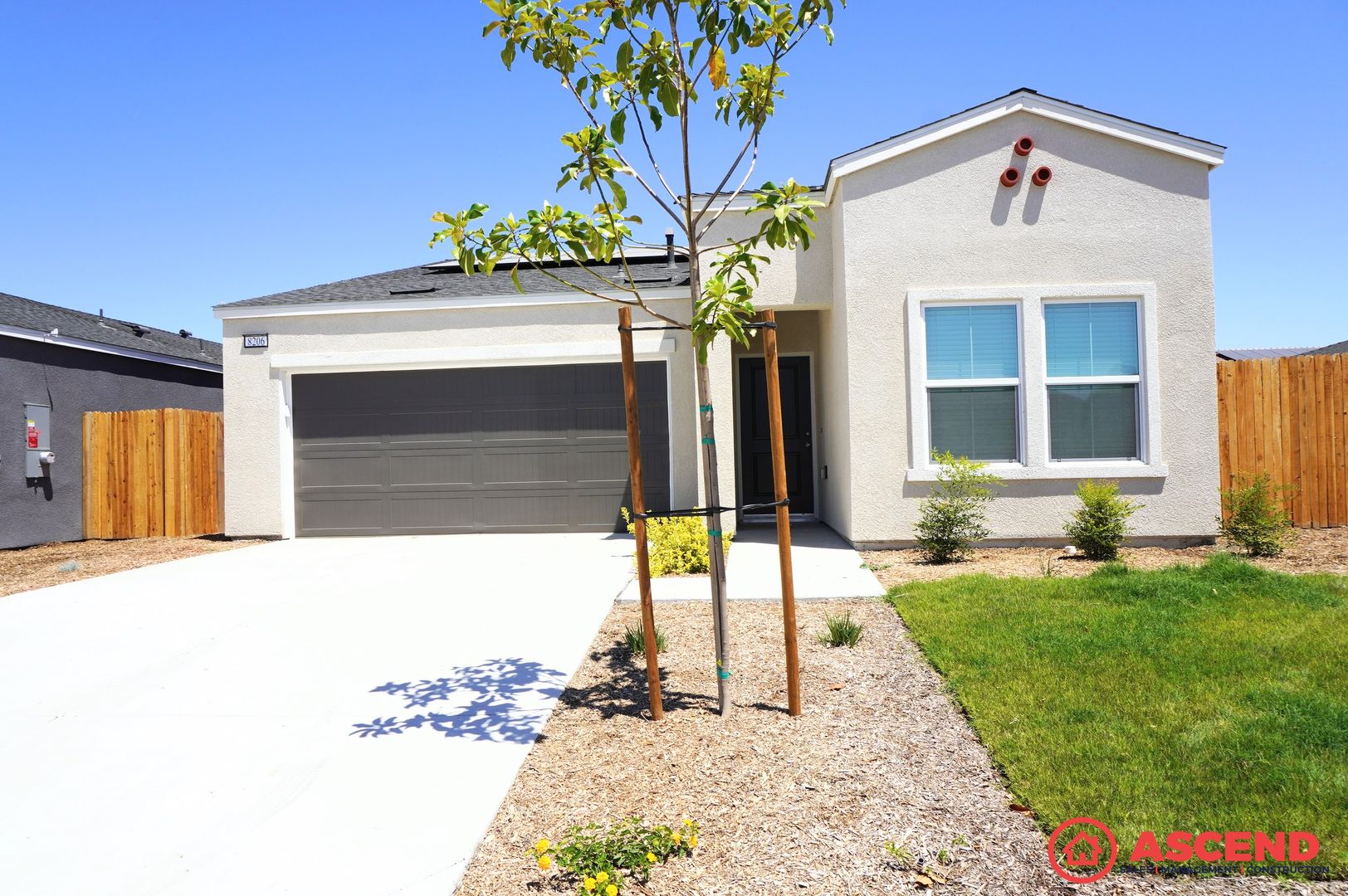 Bakersfield House: 8206 Wandesford Dr