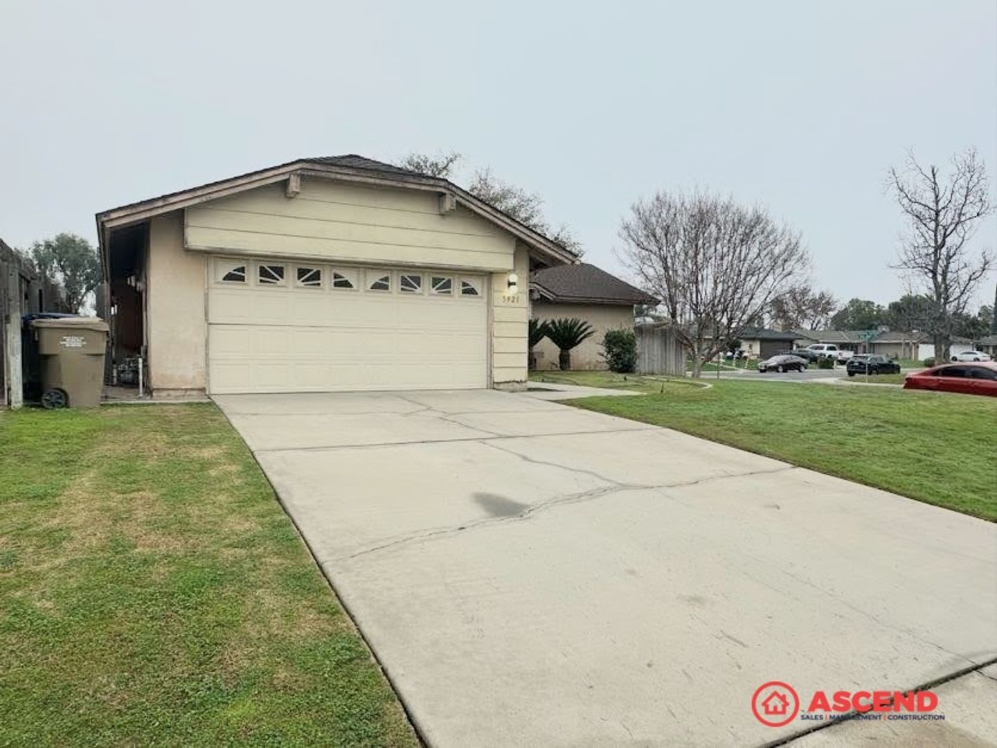 Bakersfield House: 5921 Hollymount Ave