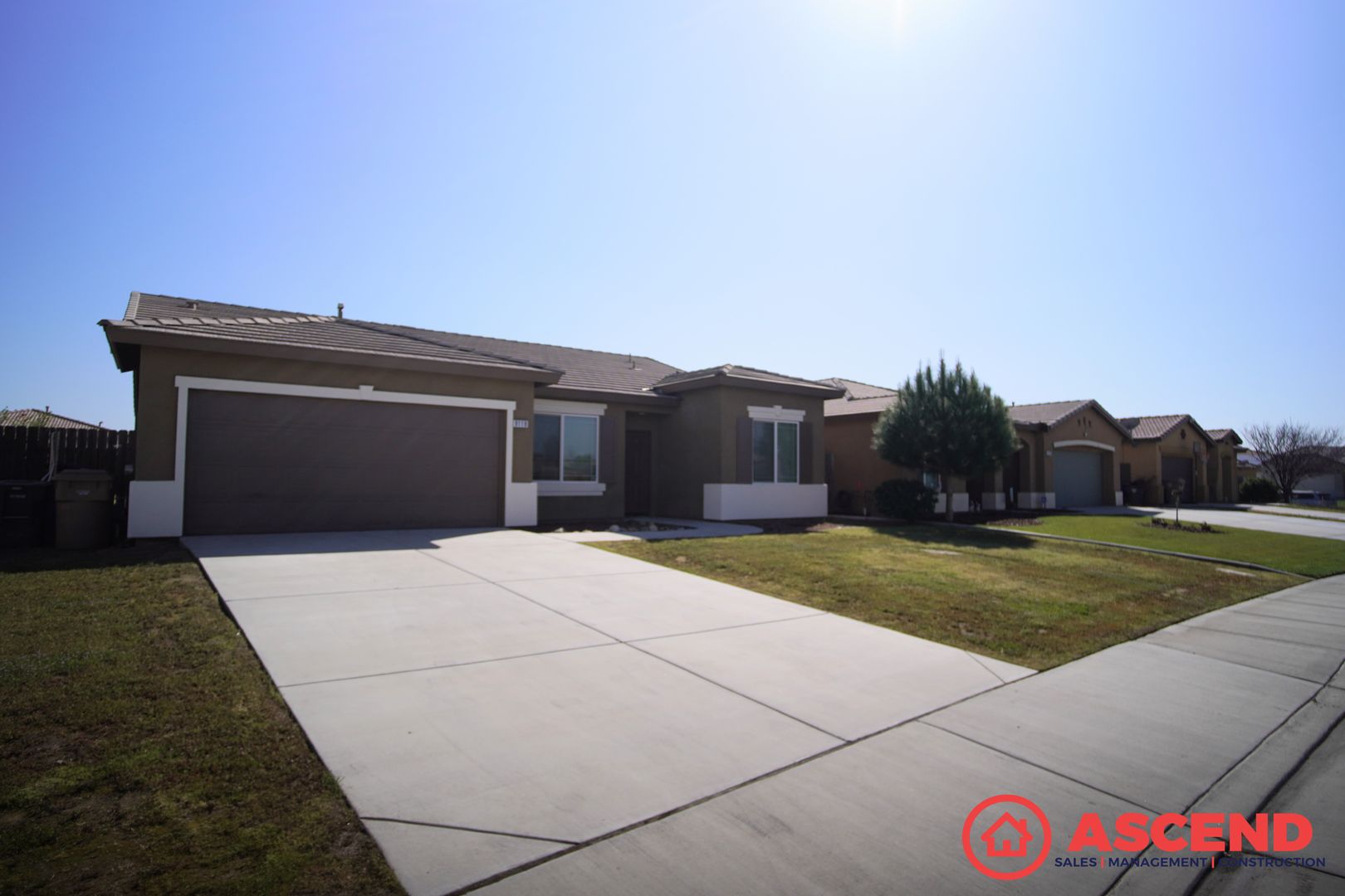 Bakersfield House: 9118 Davedaly Ct