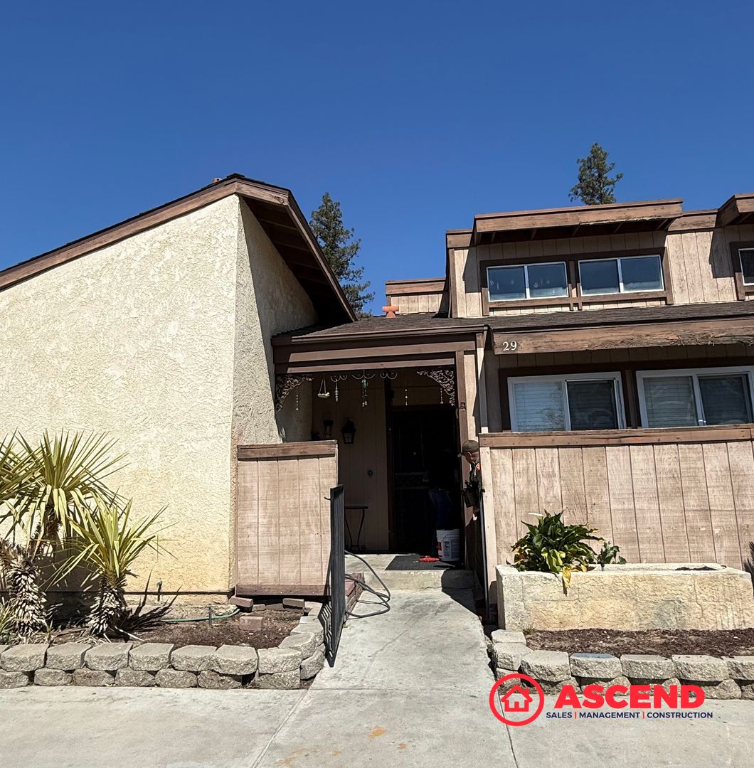 Bakersfield House: 5401 Dunsmuir Rd #29