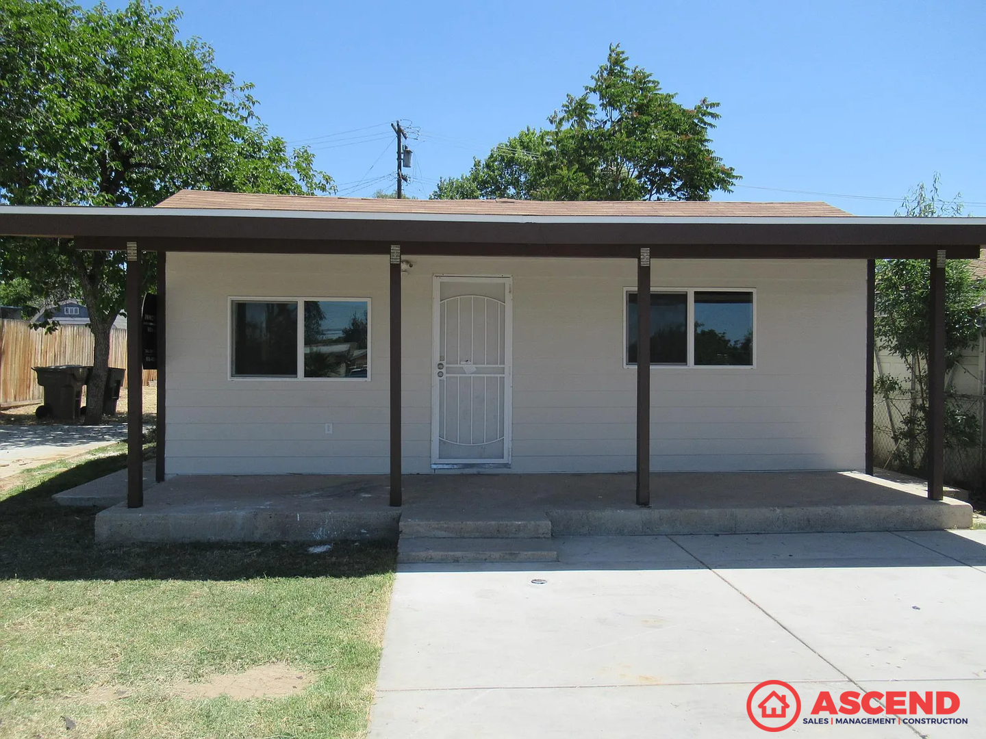 Bakersfield House: 2329 Nelson St