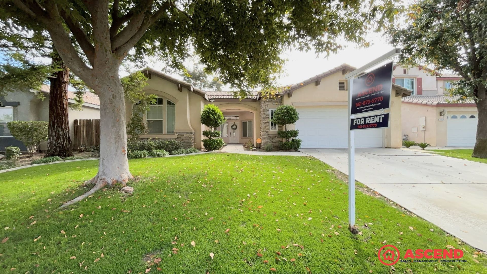 Bakersfield House: 10817 Vista Del Rancho Dr