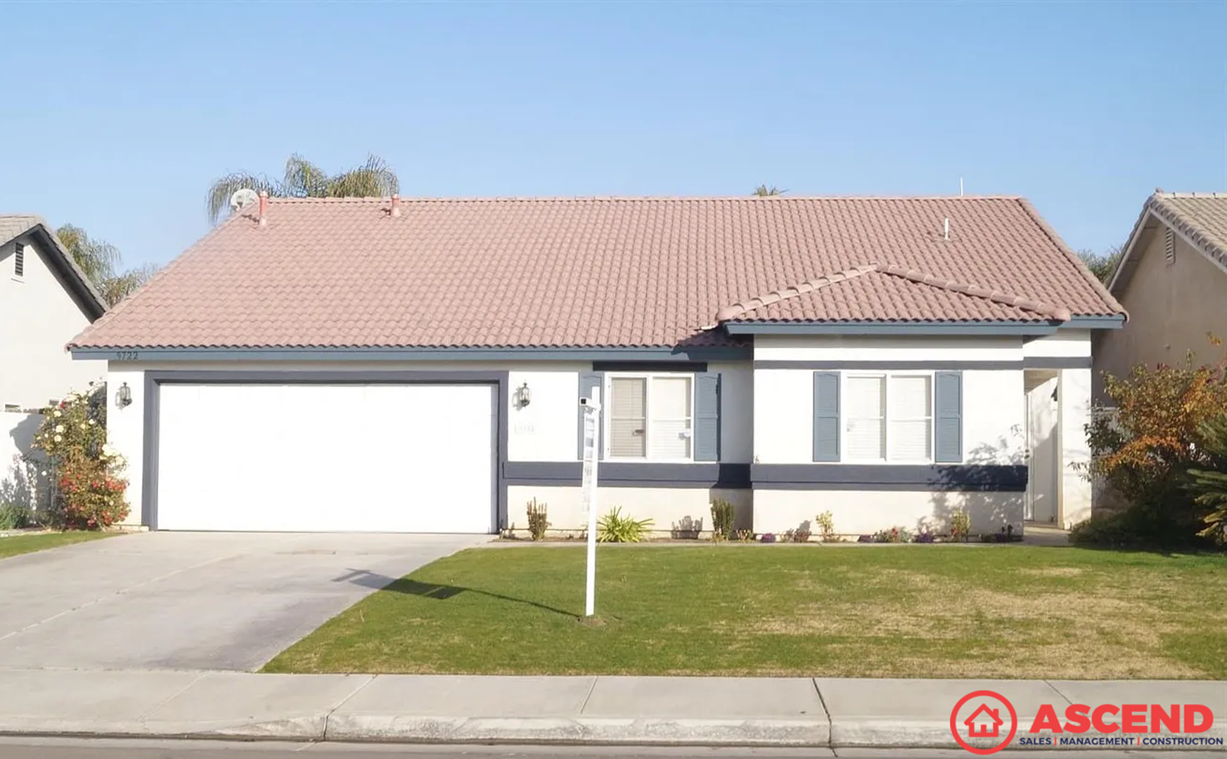 Bakersfield House: 9722 Battersea Park Drive