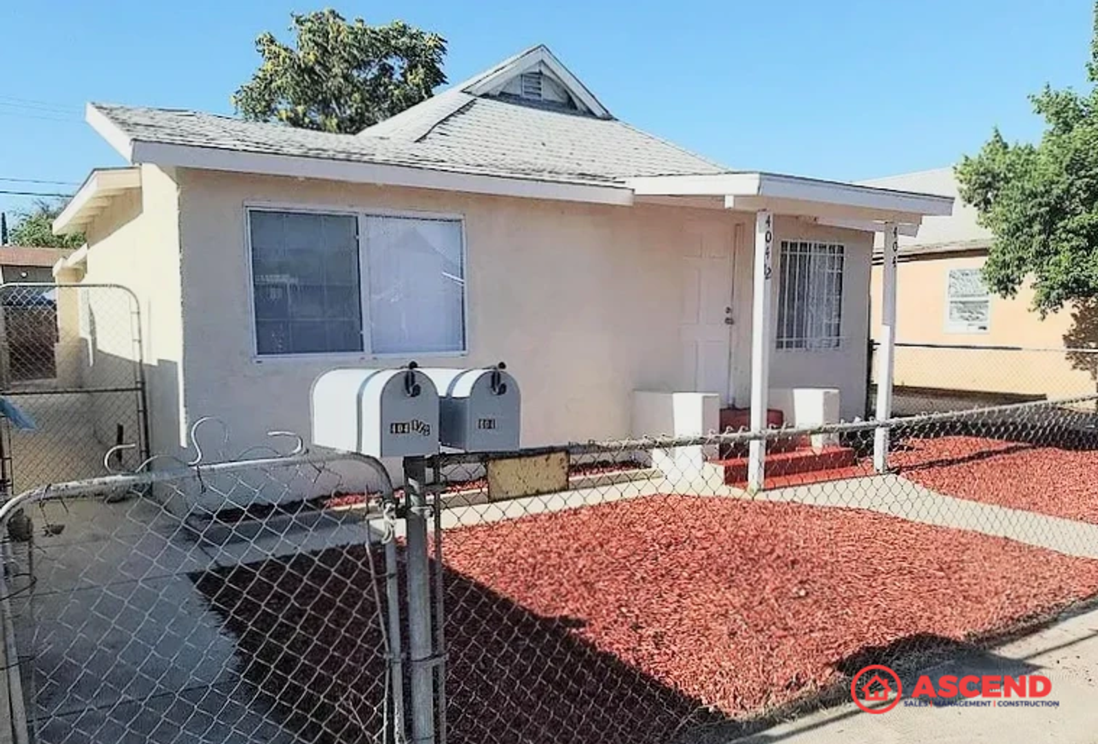Bakersfield Apartment: 404 Decatur St