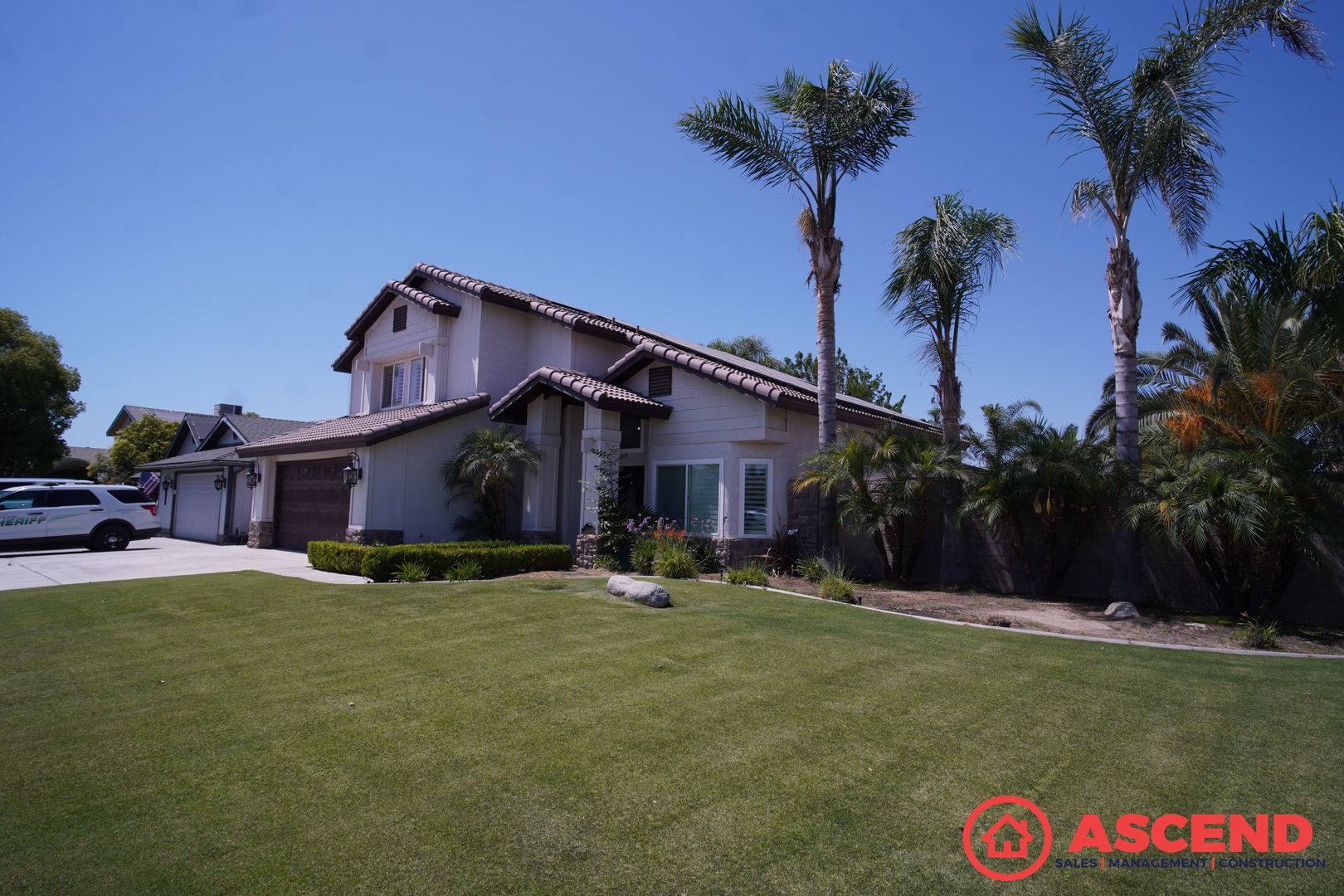 Bakersfield House: 11500 Jimrik Ave