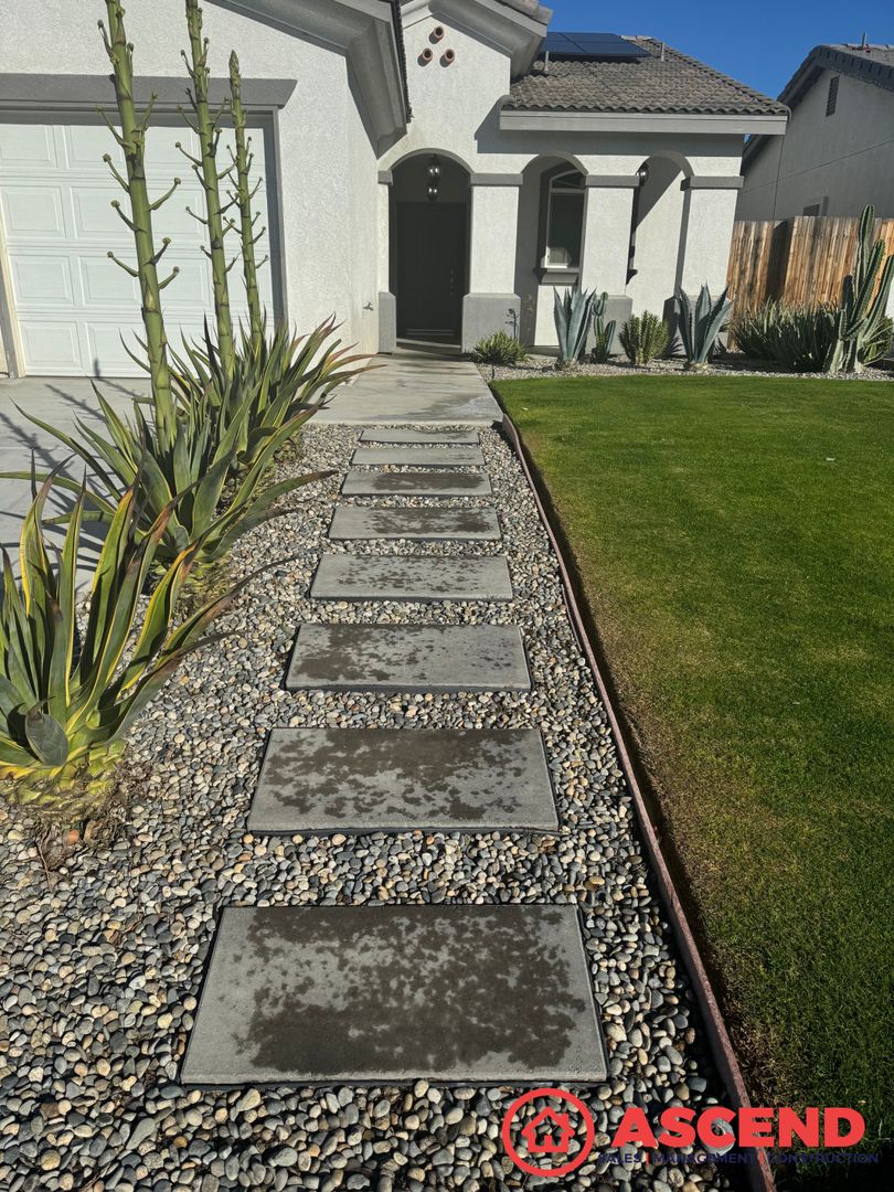 Bakersfield House: 5302 Cuidad Nuevo Dr