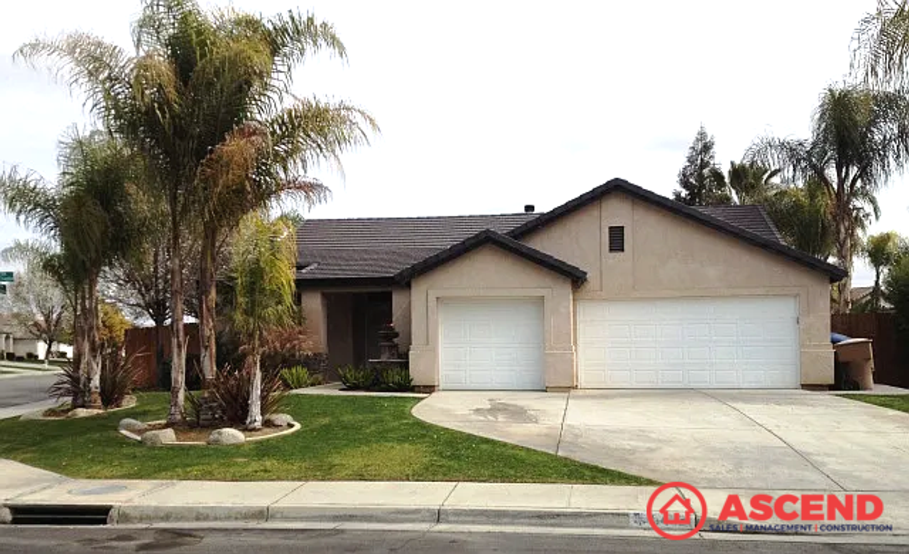 Bakersfield House: 5402 Grogan Dr