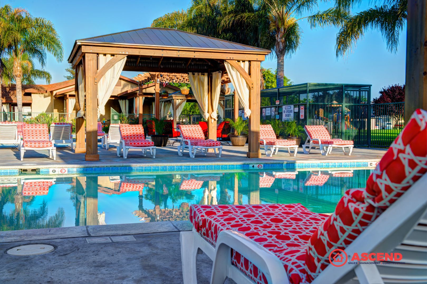 Bakersfield Apartment: 600 Hosking Ave #70