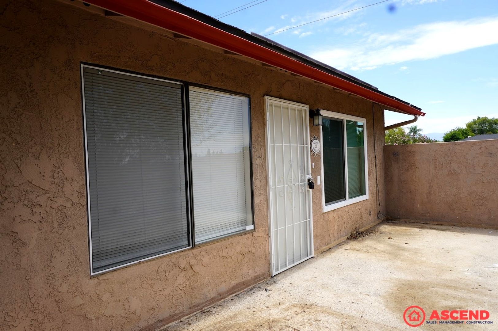 Bakersfield Apartment: 2921 La Costa Street