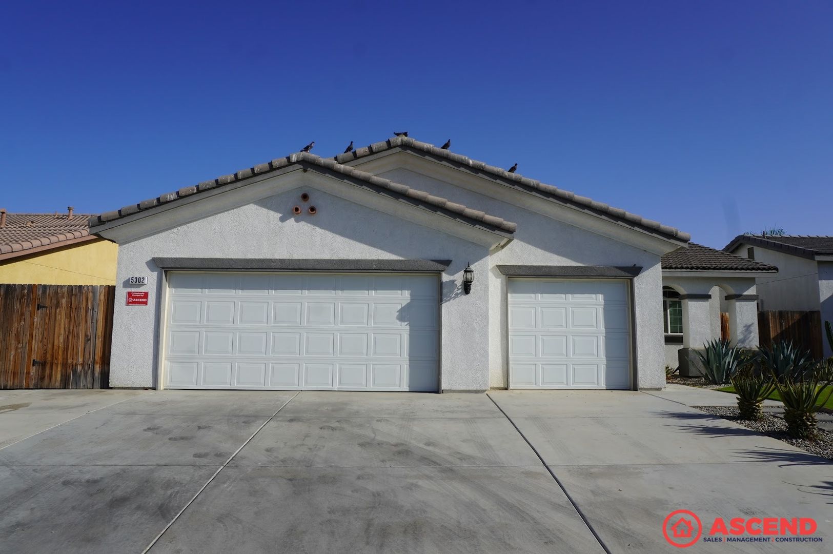 Bakersfield House: 5302 Cuidad Nuevo Dr