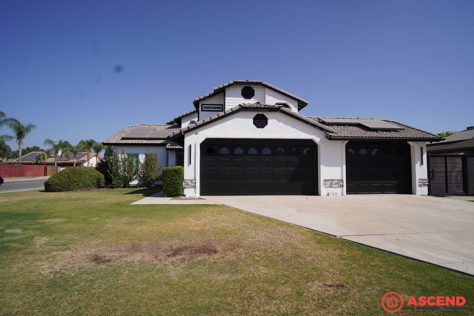 Bakersfield House: 11418 Jenlee Ave