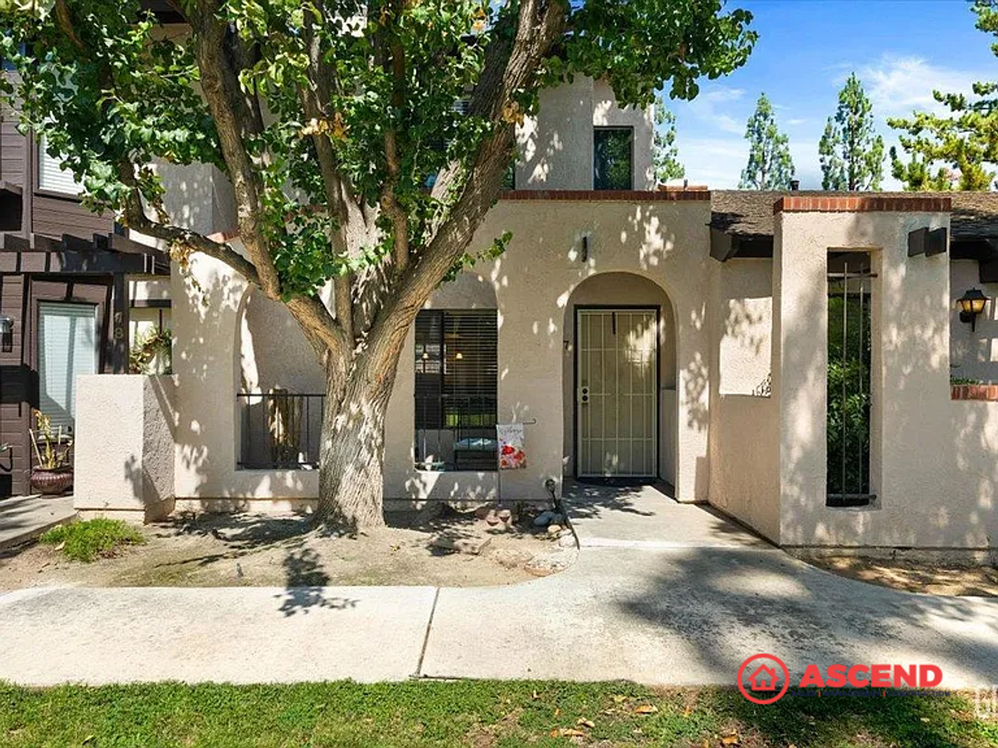 Bakersfield House: 7800 Westfield Rd #77