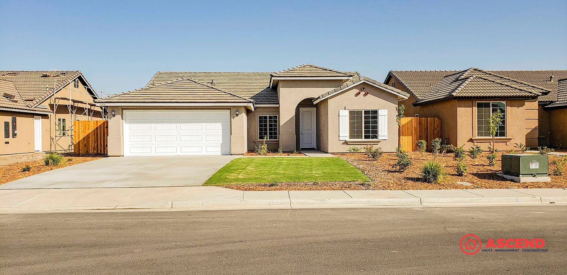 Bakersfield House: 6614 Sunchase Dr.