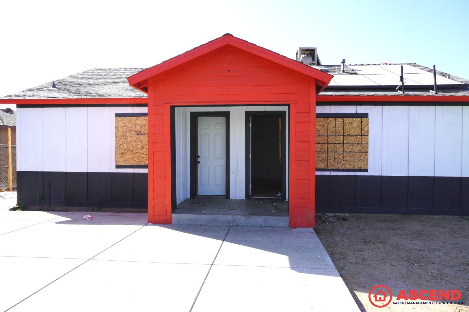 Bakersfield Apartment: Monterey St