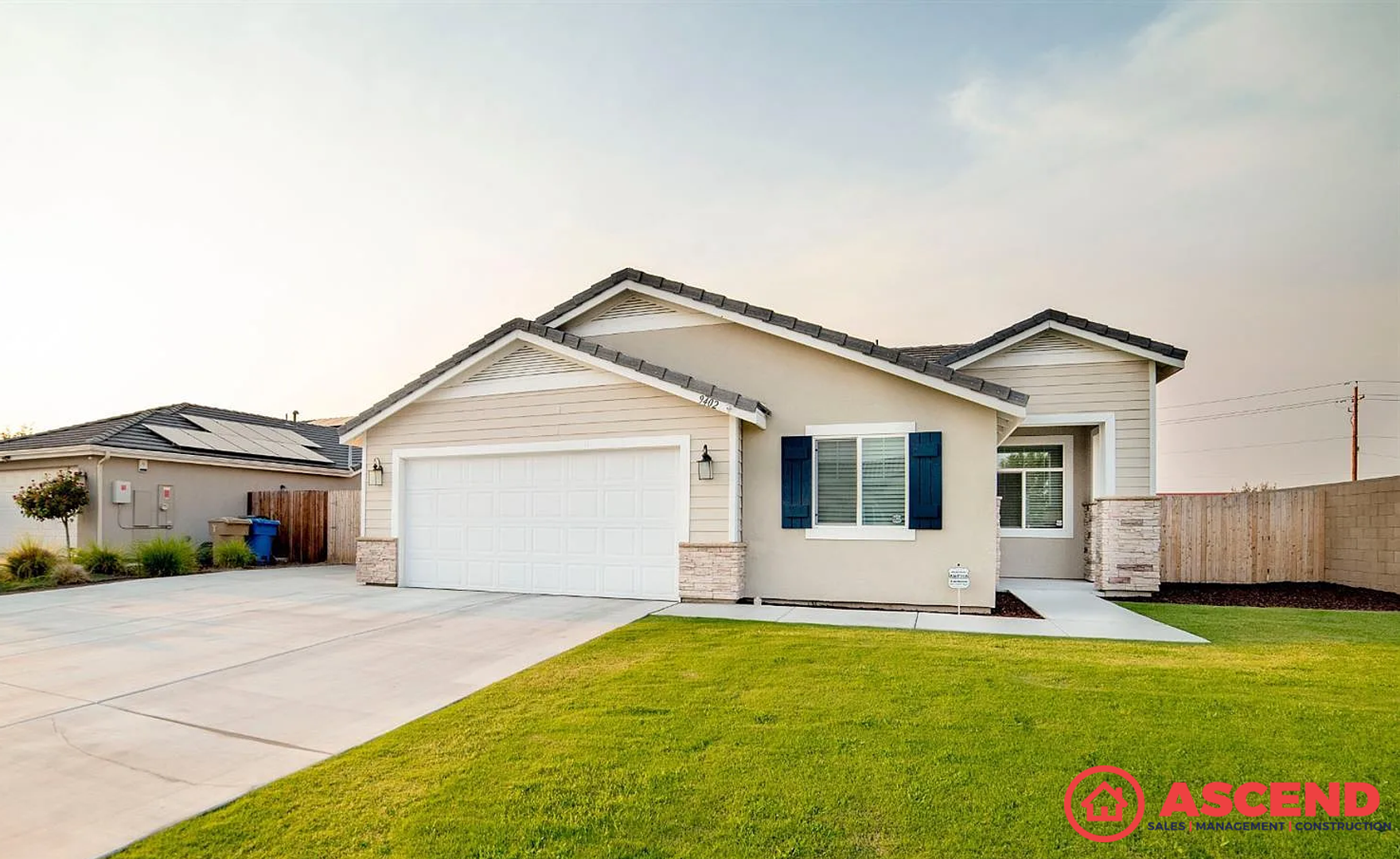 Bakersfield House: 9402 Horsetail Creek Ct