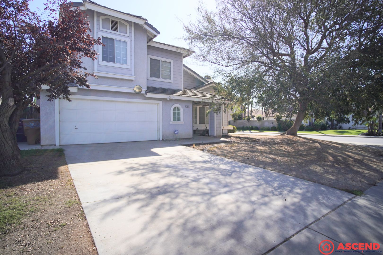 Bakersfield House: 10801 Galway Bay Dr