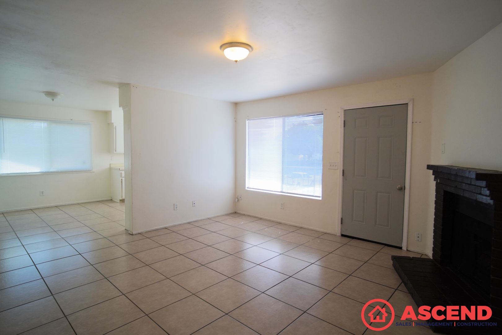Bakersfield Apartment: 3400 Loyalton Ave