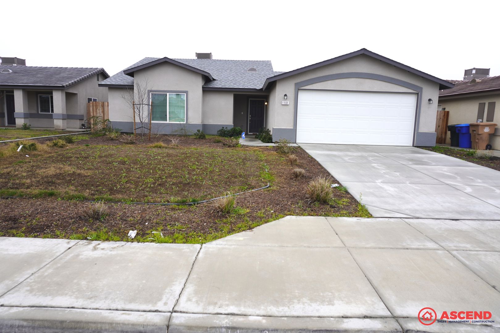 Bakersfield House: 1101 Guadalupe Ave