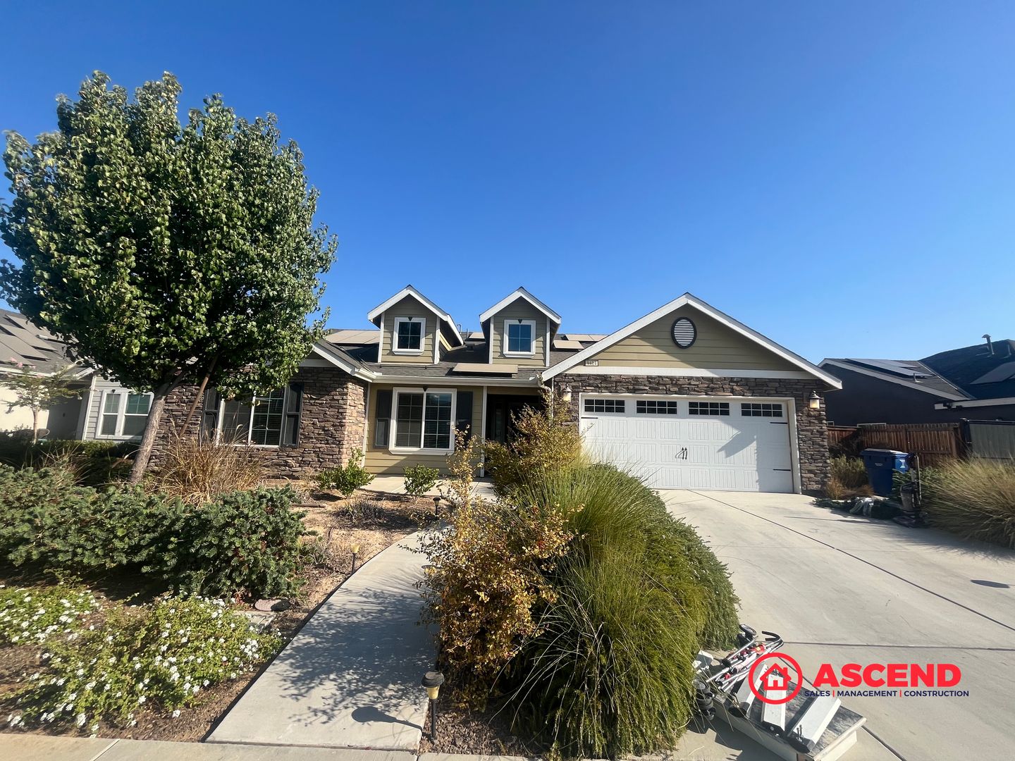Shafter House: 9414 Mountain Peak Lane
