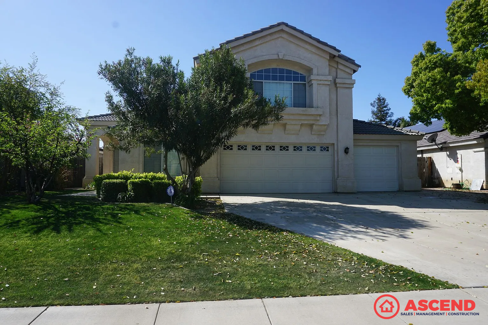 Bakersfield House: 11805 Wethersfield Street