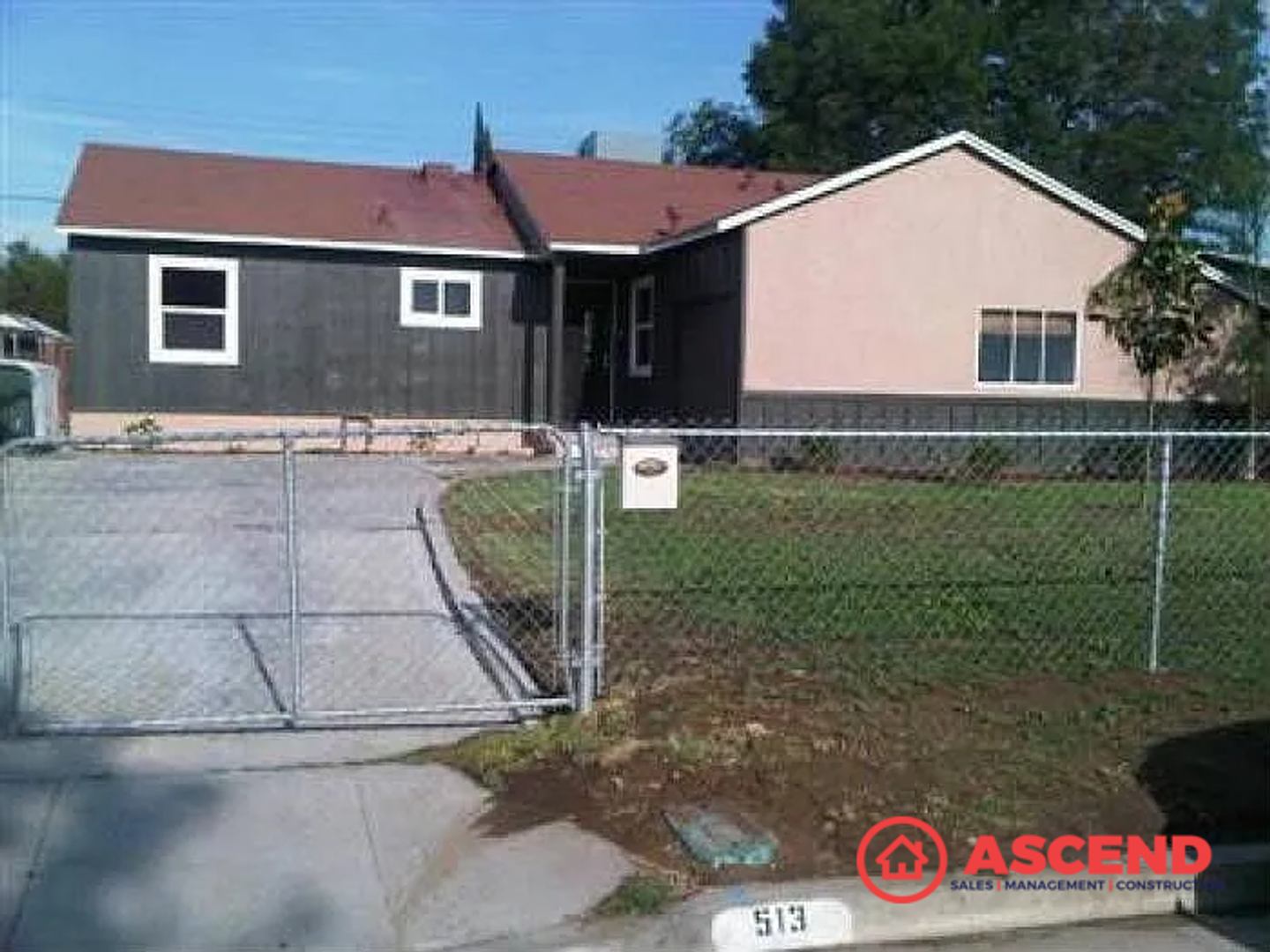 Bakersfield House: 513 Prosser Ave