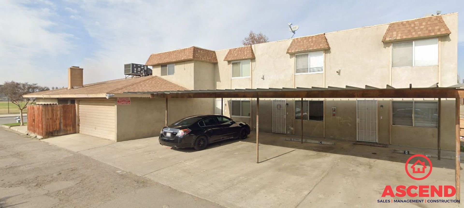 Bakersfield Apartment: 1020 Valhalla Dr